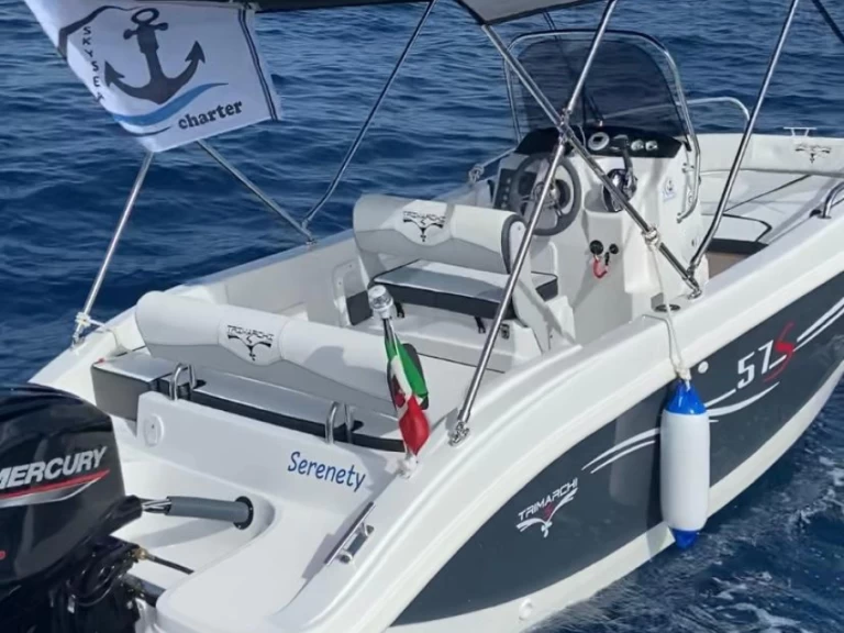 Verhuur Motorboot Trimarchi met vaarbewijs