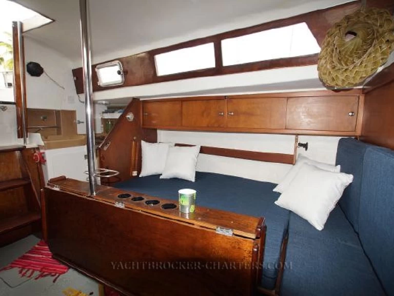 Zeilboot te huur in Saint-Mandrier-sur-Mer voor de beste prijs