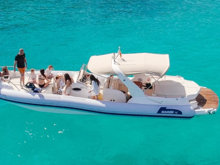 RIB te huur in Portals Nous voor de beste prijs