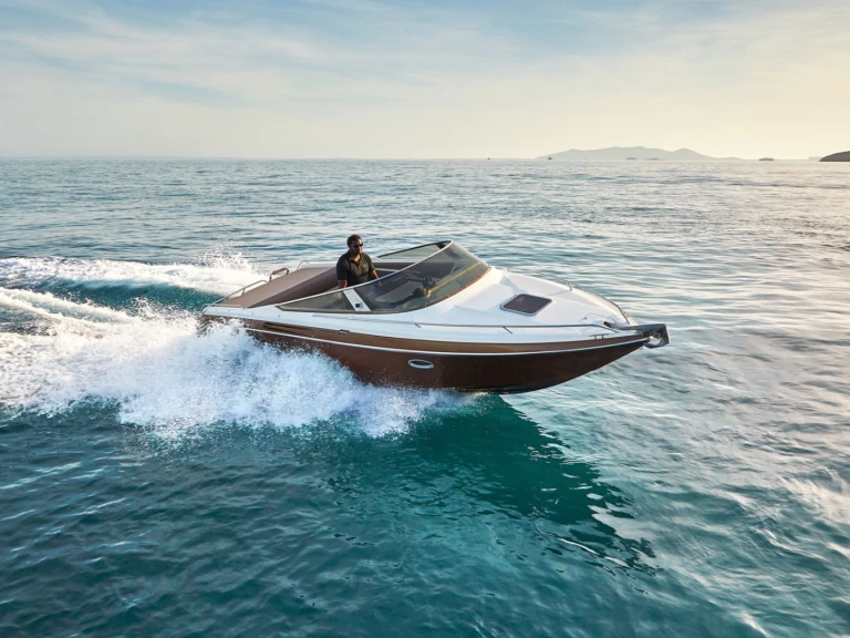 Bootverhuur Marina Botafoch goedkoop Clipper 760