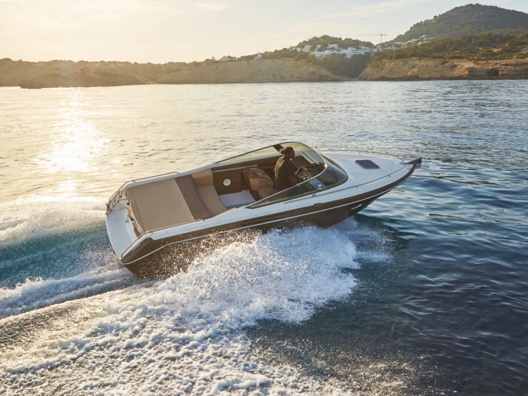 Verhuur Motorboot in Marina Botafoch - Cranchi Clipper 760