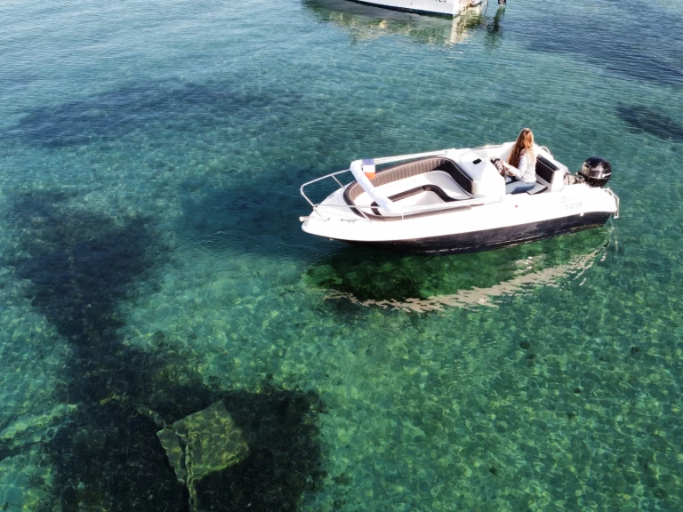 Verhuur RIB Delta Marine met vaarbewijs