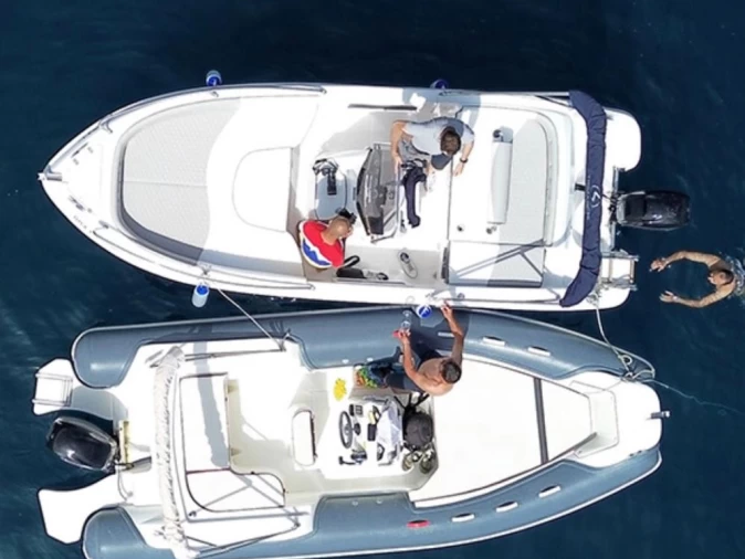 RIB te huur in Castellammare del Golfo voor de beste prijs