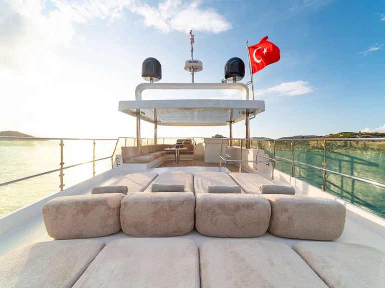 Huur een Mengi-Yay Tuzla Caneren in Marmaris