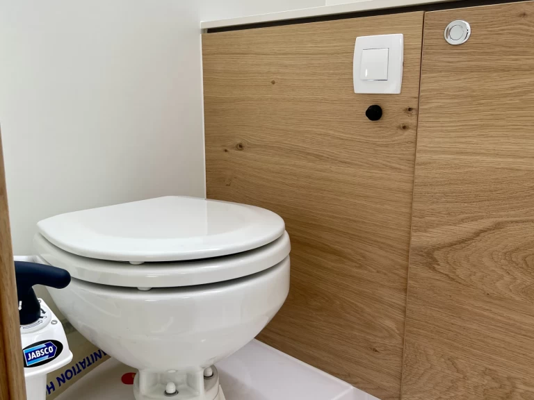 Huur een Elan Impression 45 in Pirovac