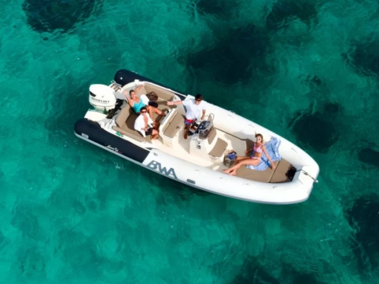 RIB te huur in Porto Rotondo voor de beste prijs