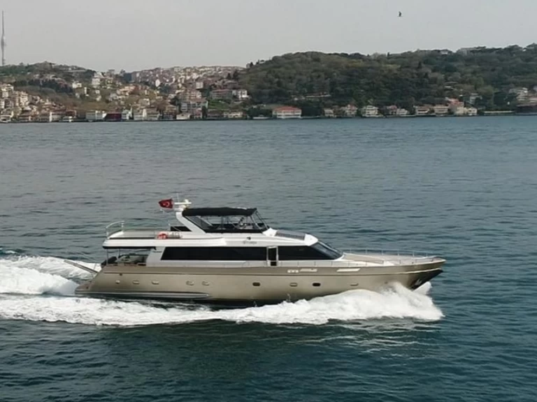 Verhuur Jacht Faeton met vaarbewijs