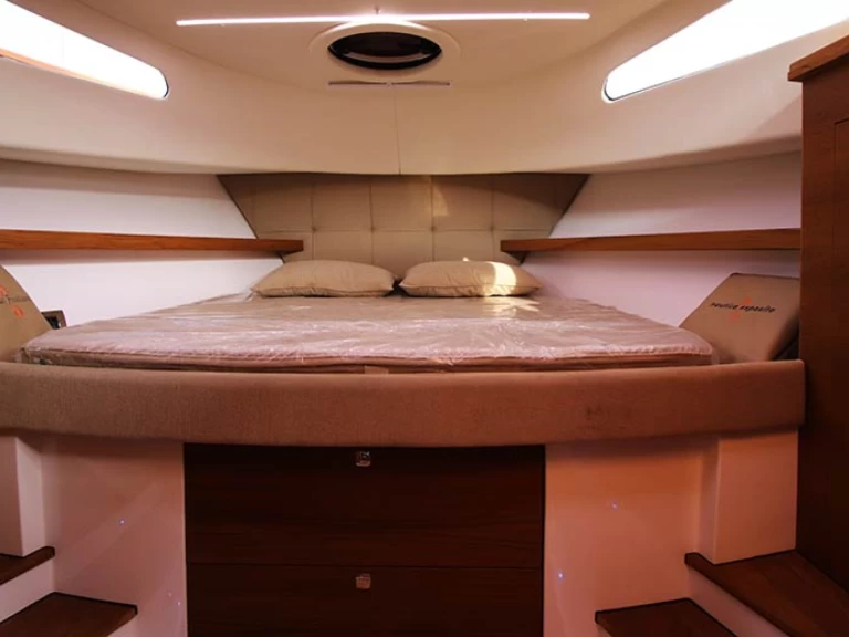 Bootverhuur Nautica Esposito Positano 38 in Taormina via SamBoat