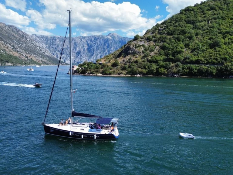 Zeilboot te huur in Kumbor voor de beste prijs