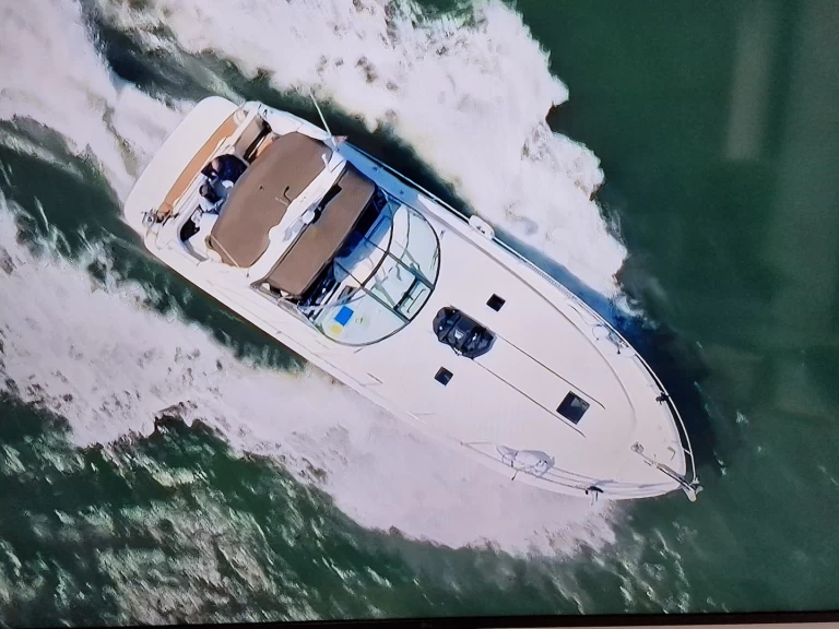 Bootverhuur Sea Ray Sea Ray 400 Sundancer in City and County of Swansea via SamBoat