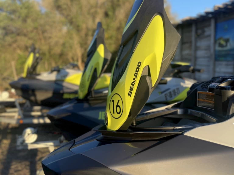 Jet Ski te huur in Cala Bona voor de beste prijs