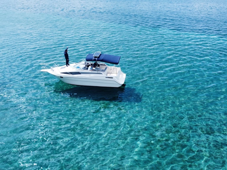 Jacht te huur in Ohrid voor de beste prijs