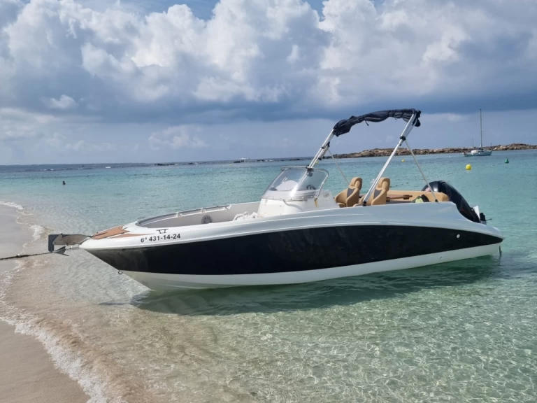 Bootverhuur Ibiza Town goedkoop Aqua 620 Sport