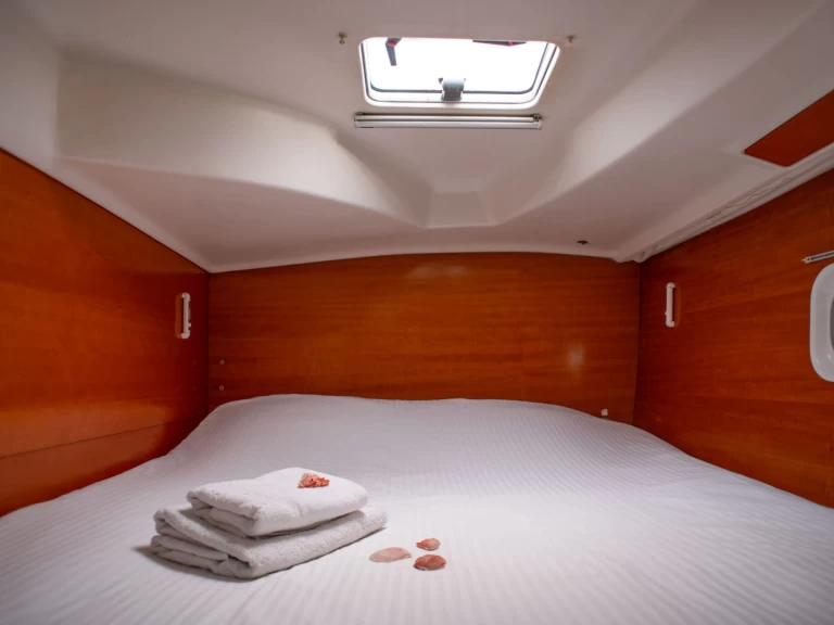 Huur een Lagoon Lagoon 380 Charter in Sant Andreu de Llavaneres