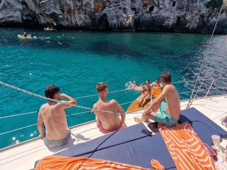 Bavaria Bavaria 42 Cruiser te huur van particulier of professional in Mahon Port