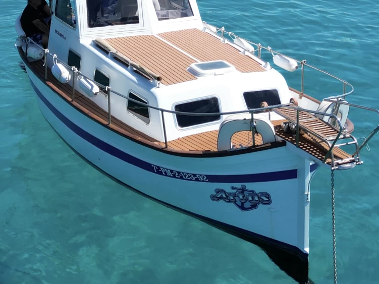 Huur een Majoni 40 in Palma de Mallorca