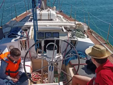 Huur Zeilboot met of zonder schipper Kit Marine in Port-Camargue