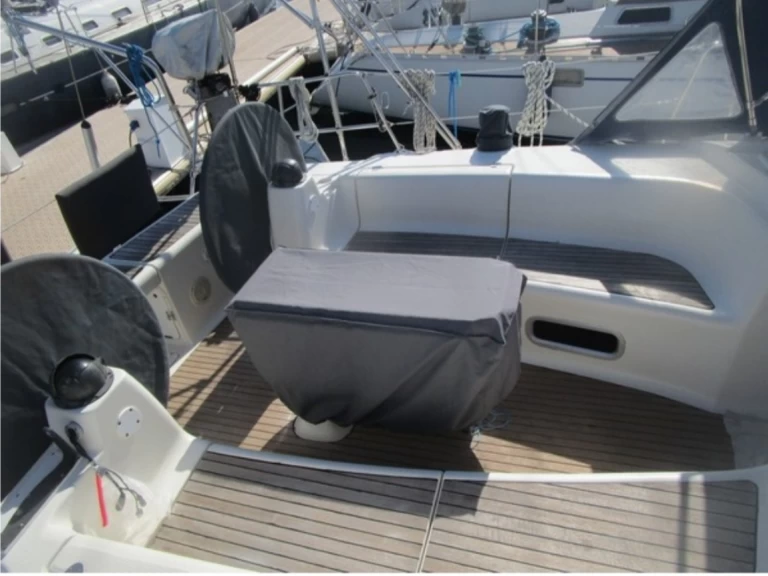 Bootverhuur Bavaria Bavaria 44 in Le Cap d'Agde via SamBoat