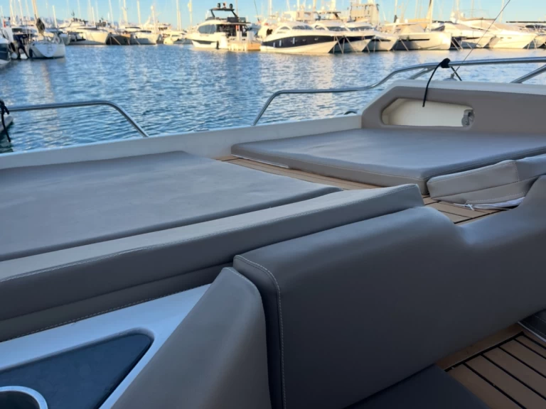 Jachthuur in Palma de Mallorca - Sunseeker Thunderhawk 43 via SamBoat