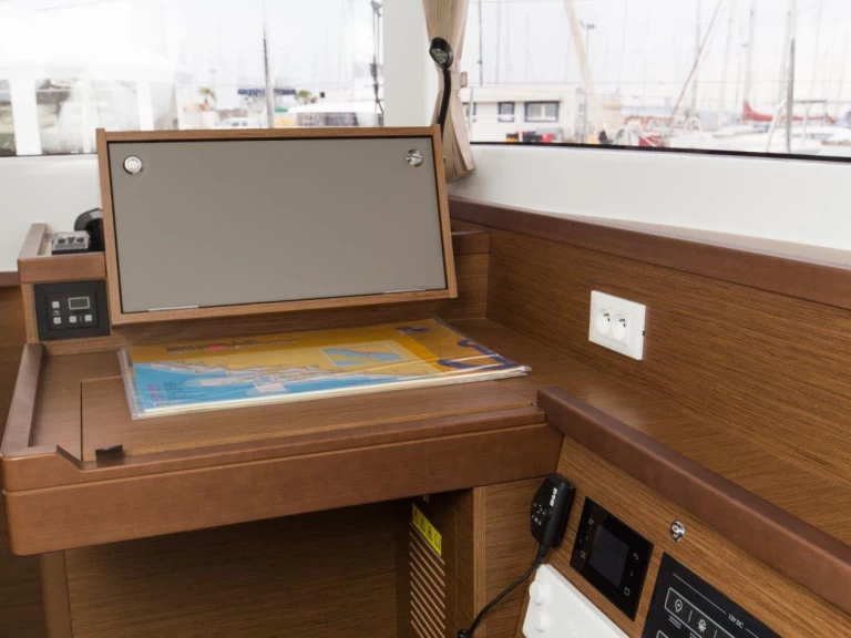 Verhuur Catamaran in Split - Lagoon Lagoon 40