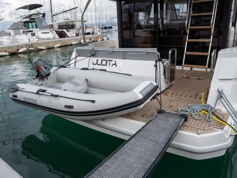 Bootverhuur Split goedkoop Swift Trawler 41