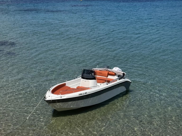 Huur een Ranieri Azzura in Zakynthos