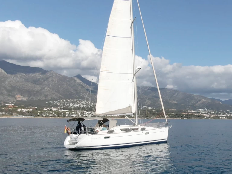Bootverhuur Jeanneau Sun Odyssey 39i in Puerto Banús via SamBoat