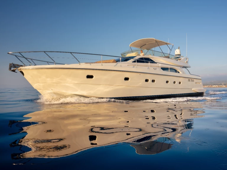 Ferretti Ferretti 57 te huur van particulier of professional in Milazzo