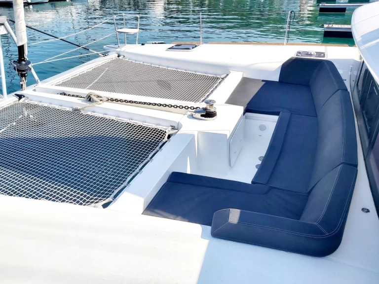 Lagoon Lagoon 450 F te huur van particulier of professional in Primošten