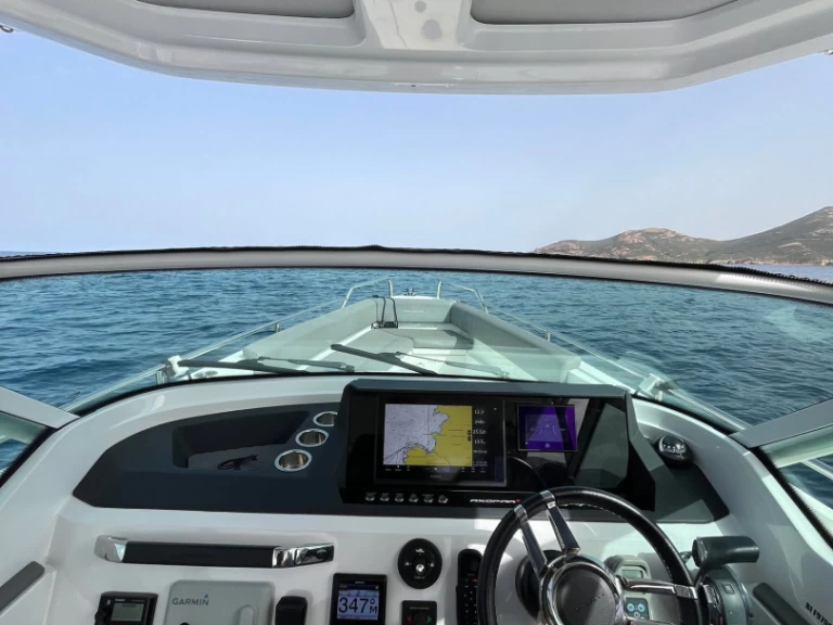 Bootverhuur Axopar 28 T-Top in Galéria via SamBoat