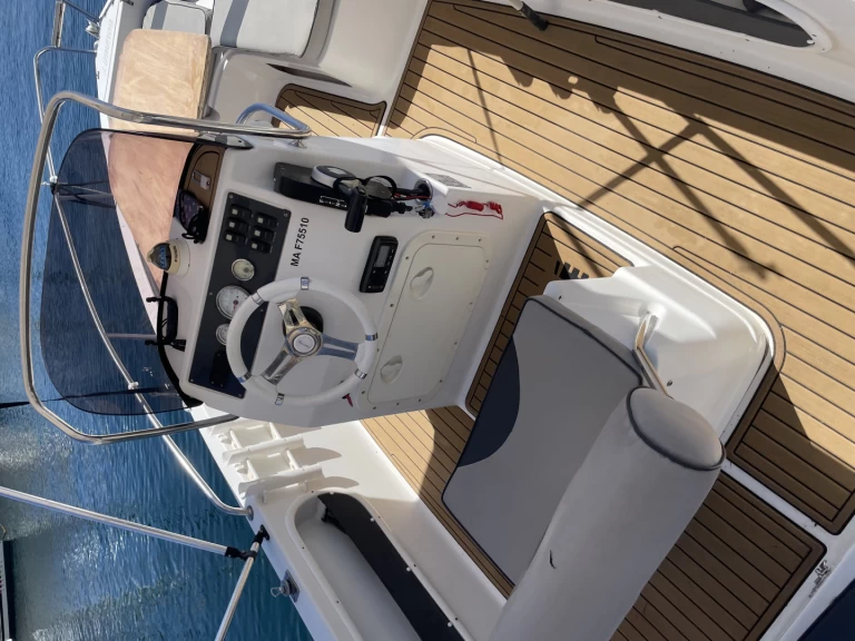 Bootverhuur Marseille goedkoop Sport Line 19