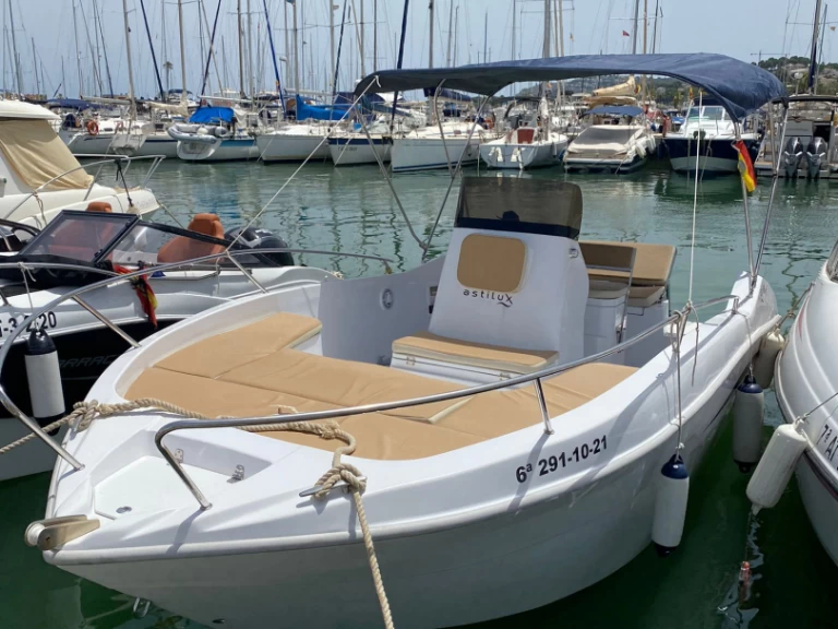 Verhuur Motorboot in Valencia - Astilux Ax-600 Open
