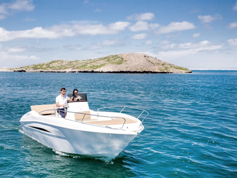 Huur Motorboot met of zonder schipper Astilux in Valencia