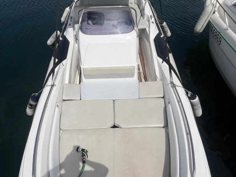 Huur een Zar Zar 75 Suite Plus in Sainte-Maxime