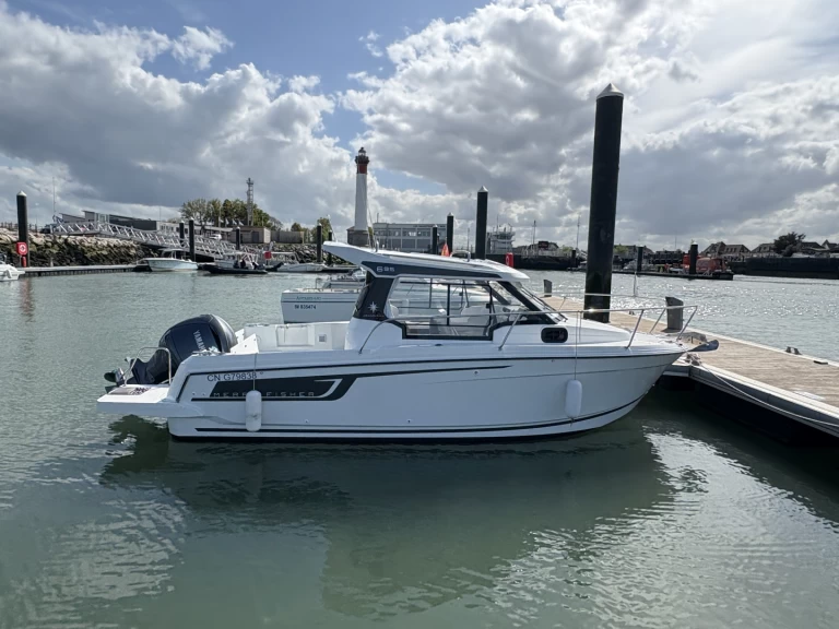 Huur een Jeanneau Merry Fisher 695 series2 in Ouistreham