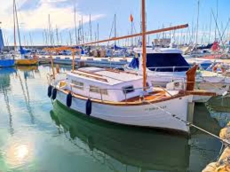 Astilleros Menorca Conquistador 36 te huur van particulier of professional in Roses
