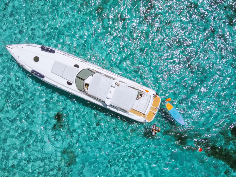 Bootverhuur Sunseeker Superhawk 48 in Marina Botafoch via SamBoat