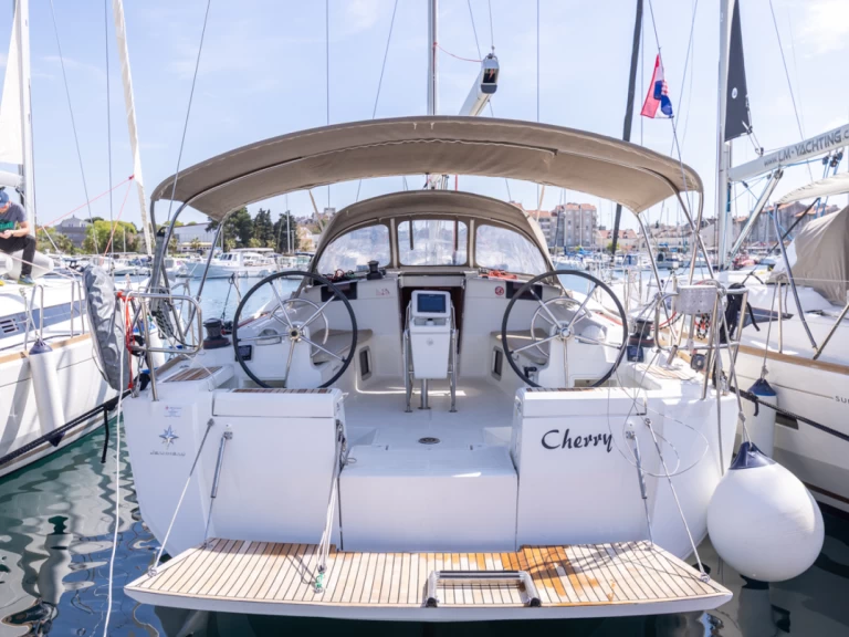 Jeanneau Sun Odyssey 449 te huur van particulier of professional in Biograd na Moru