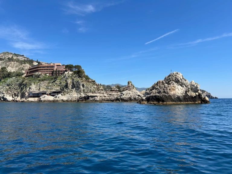 Huur Motorboot met of zonder schipper Aquabat in Giardini-Naxos