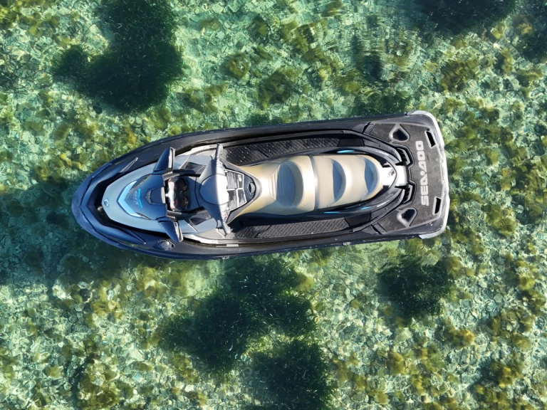 Huur een Sea-Doo GTX  in Sant Antoni de Portmany