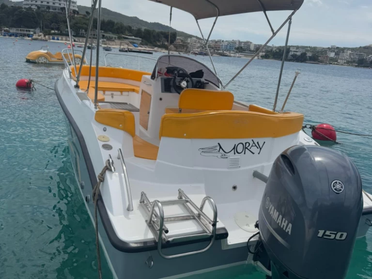 Marinello 7.5m te huur van particulier of professional in Ksamil