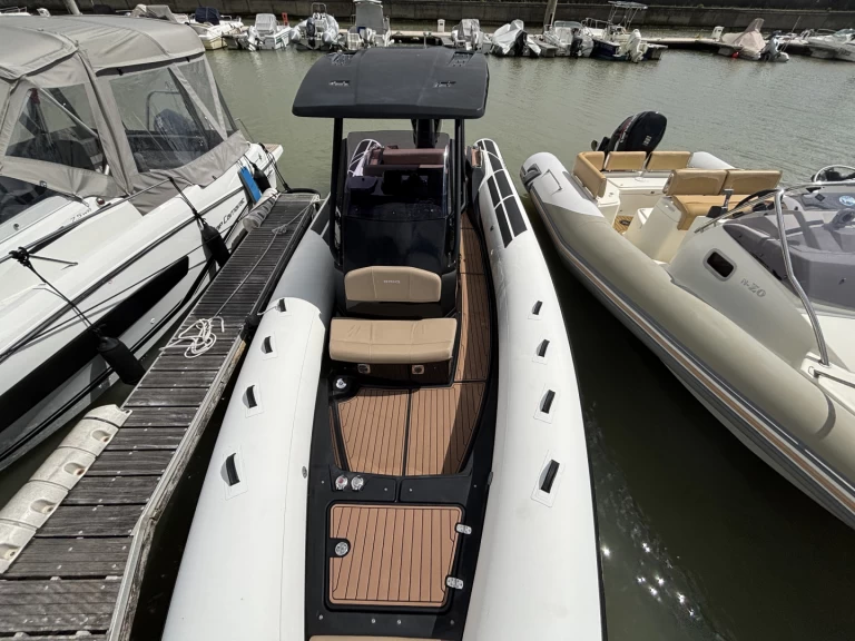 Bootverhuur Royan goedkoop Eagle 8