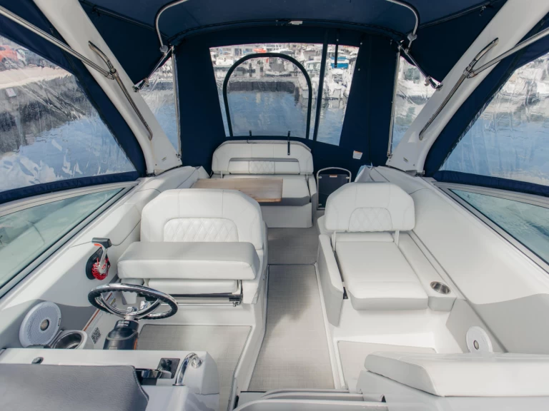 Verhuur Motorboot Régal met vaarbewijs