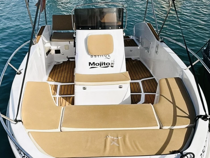 Huur Motorboot met of zonder schipper Astilux in Benalmádena