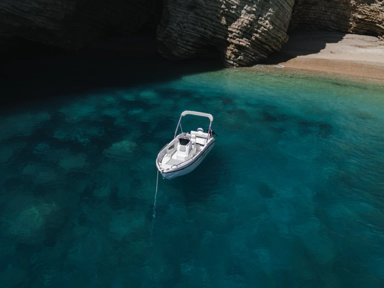 Bootverhuur Trimarchi Nica in Palaiokastrítsa via SamBoat
