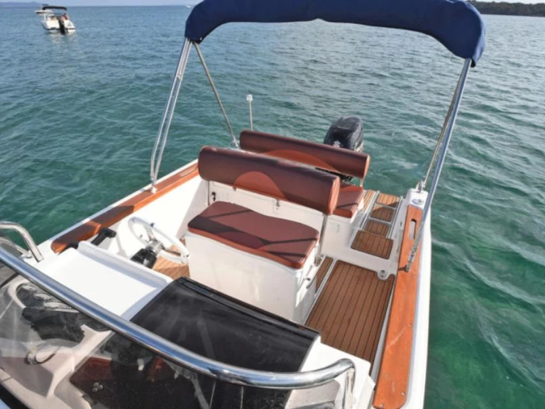 Bootverhuur Catania goedkoop SPORT INFINITY 21