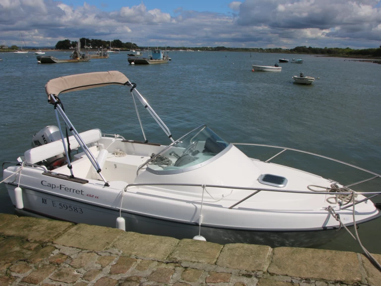Verhuur Motorboot in Arzon - B2 Marine Cap Ferret 452 Cabin Cruiser