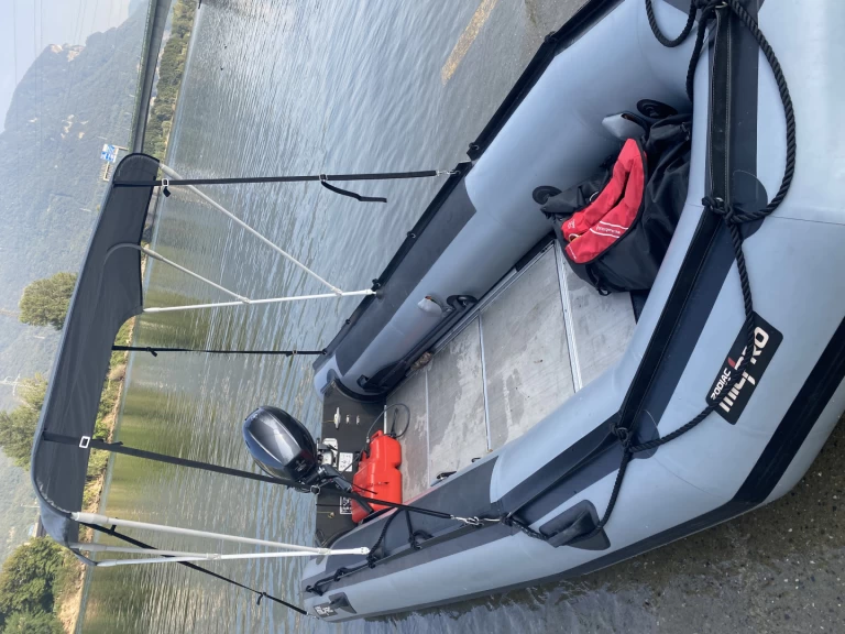 RIB te huur in Valmadrera voor de beste prijs