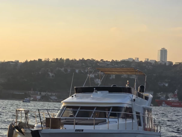 Bootverhuur costom made vip in Beşiktaş via SamBoat