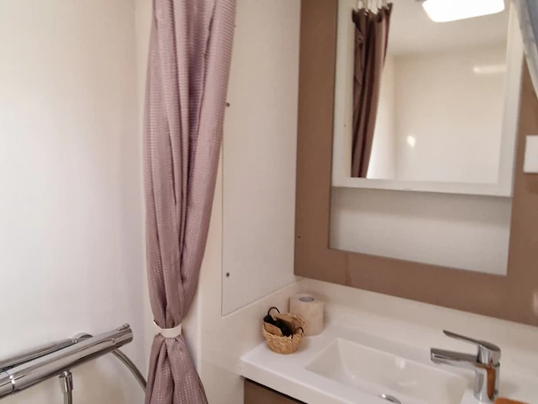 Catamaran te huur in Rogoznica voor de beste prijs